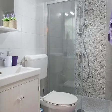 Luka Διαμέρισμα *